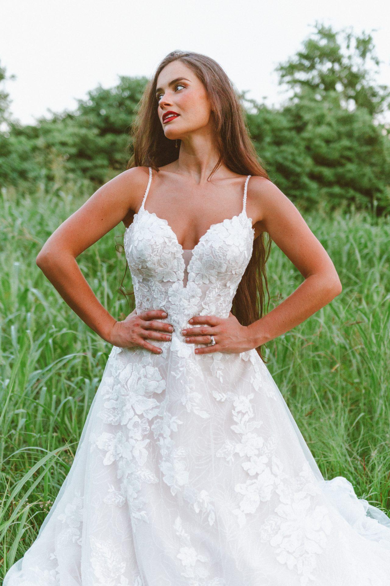 How To Decide What Color Wedding Dress To Order Image