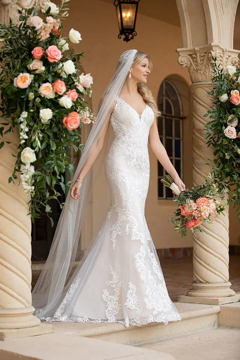 Off-the-Rack Bridal Gowns: The Ultimate Solution for Last-Minute Brides Image