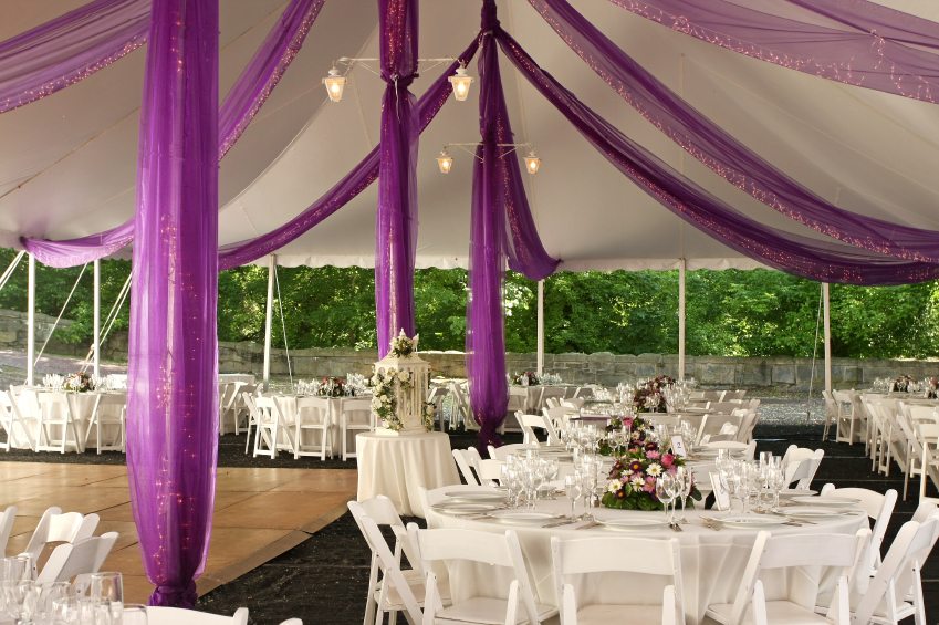 Wedding Guests: Your Wedding Guest Nightmares Solved. Desktop Image