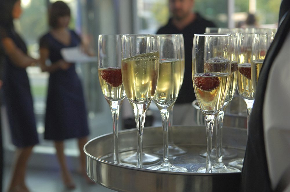 Planning The Perfect Bridal Shower. Desktop Image