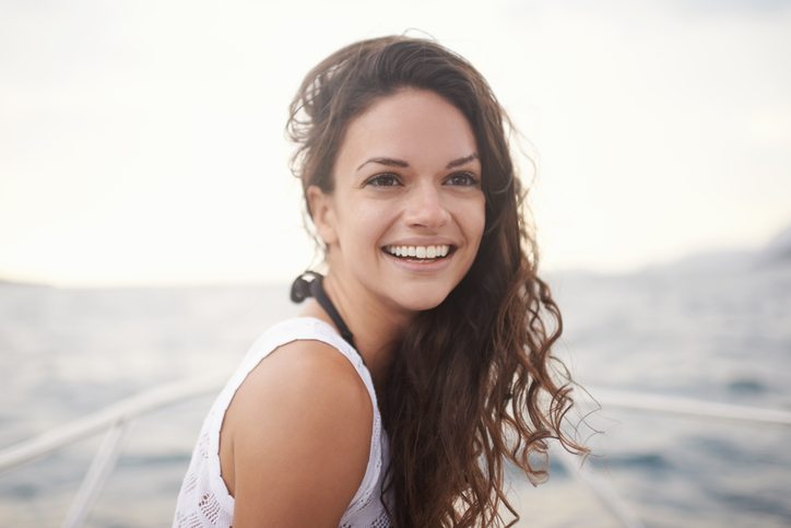 The Healthy Primer for Brides. Desktop Image