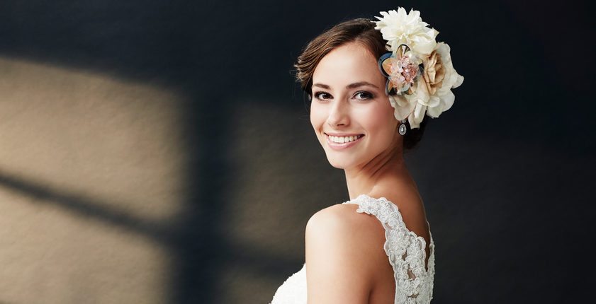 Timeless Beauty for Brides. Desktop Image