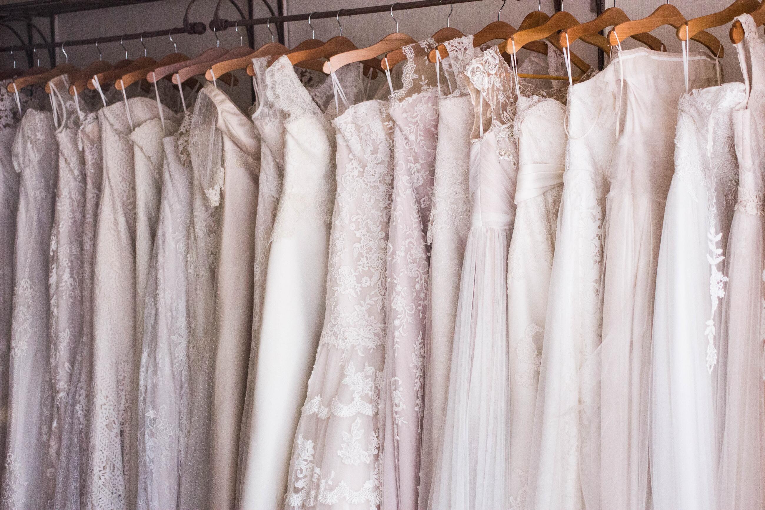What to Bring To Your Bridal Appointment Image