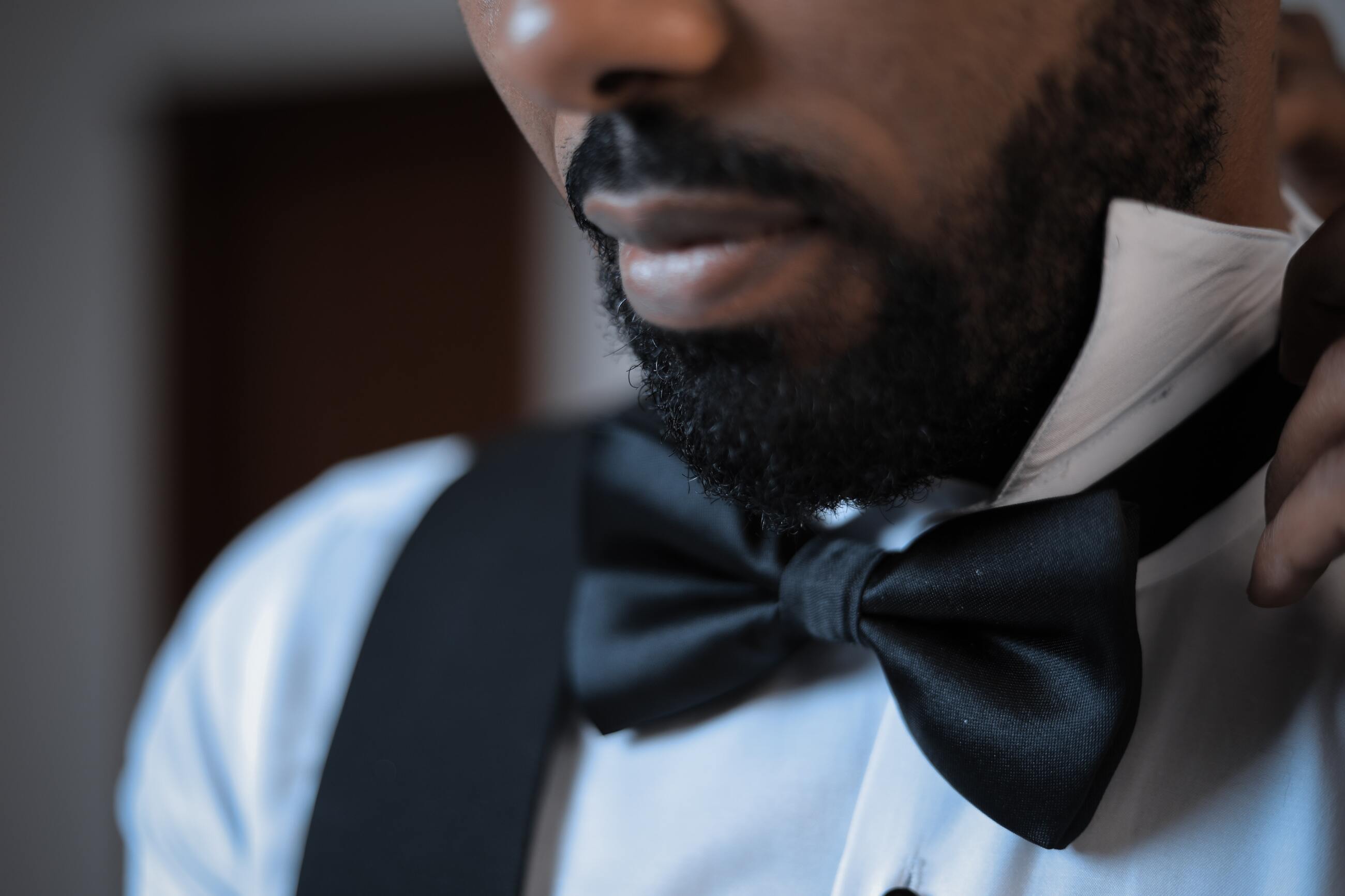 Wedding Guest Dress Code Guide Image