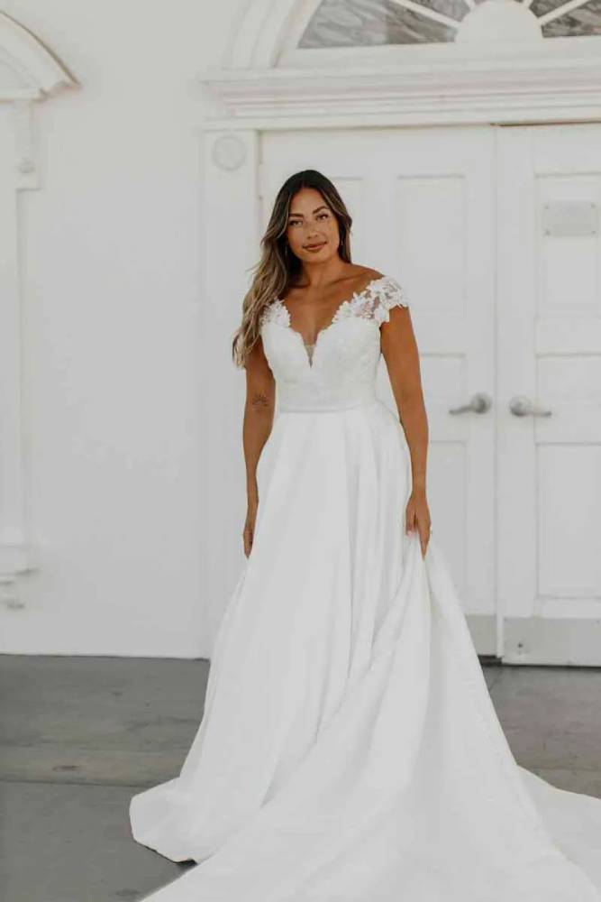 Stella York 1 