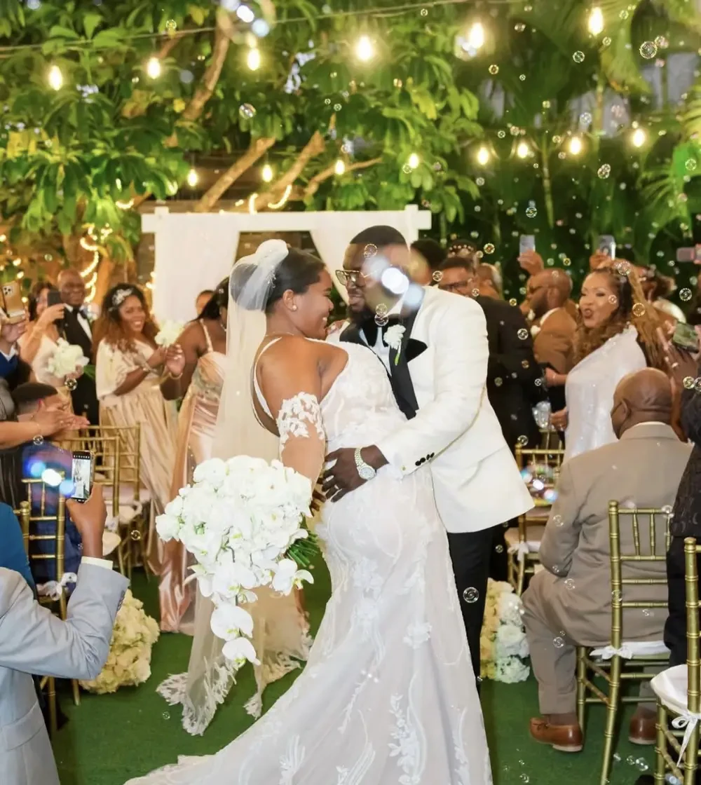 Gallery Image #slidesGrid52