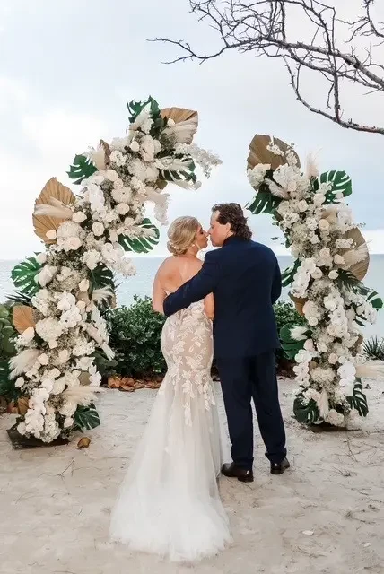 Gallery Image #slidesGrid46