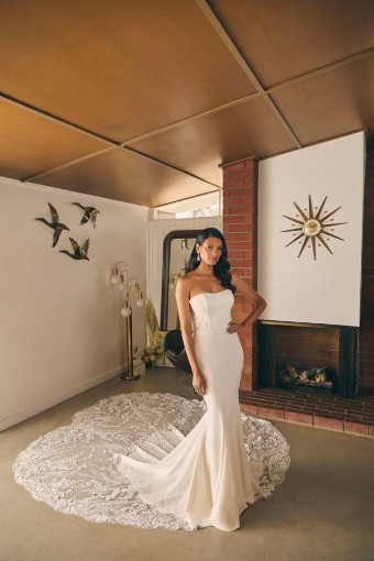 Casablanca Bridal #0 default thumbnail
